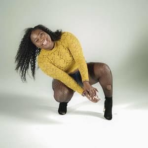 Meet your Posher, Emerlineda